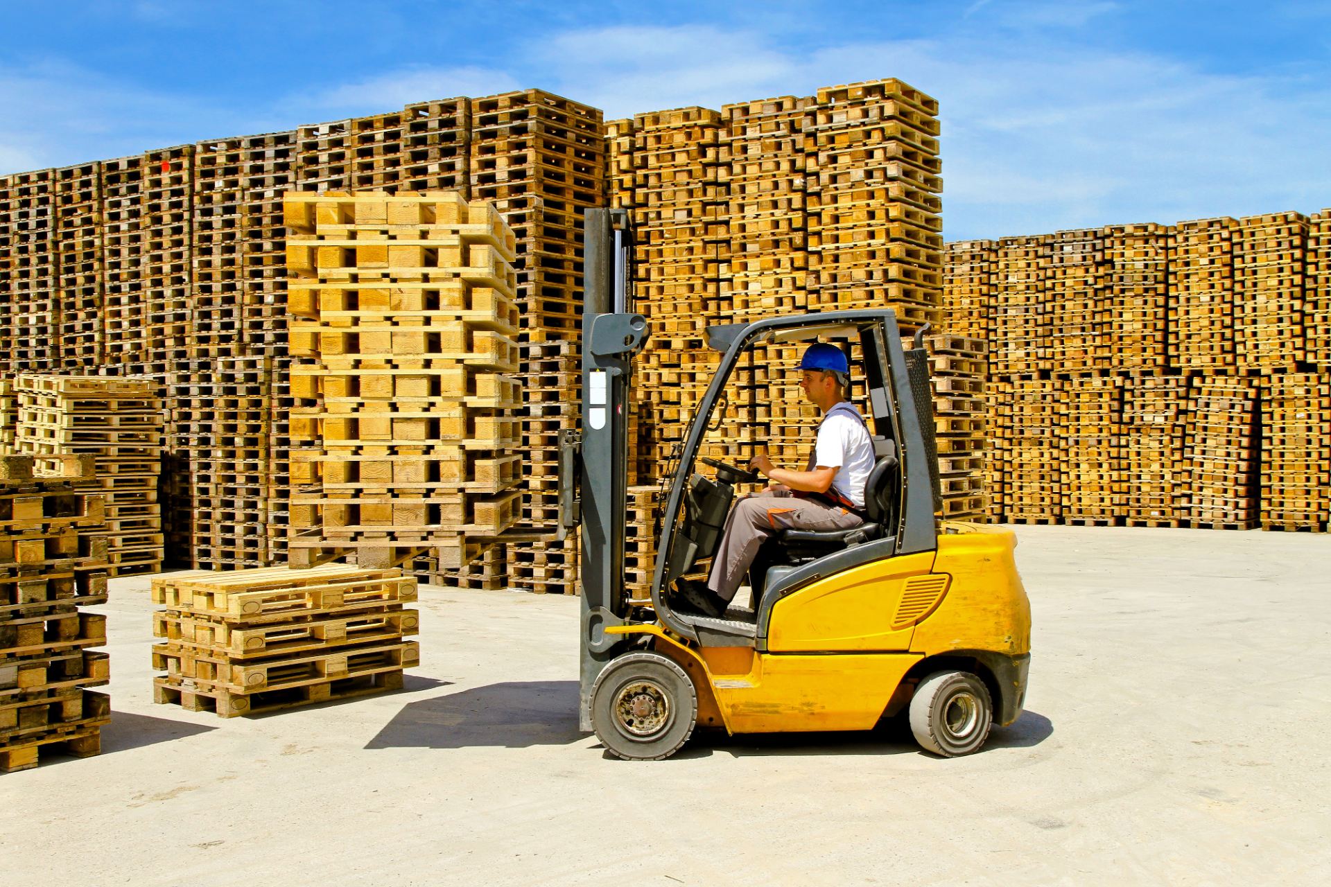 pallet logistics management